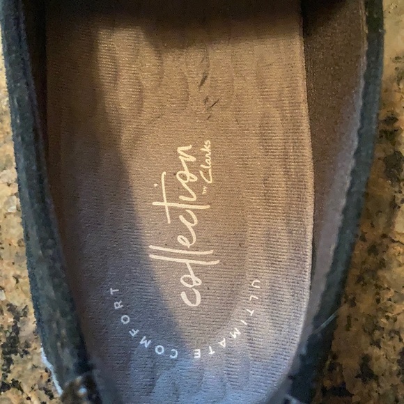 Clark’s Ultimate Comfort Collection Suede Loafers - Picture 5 of 7